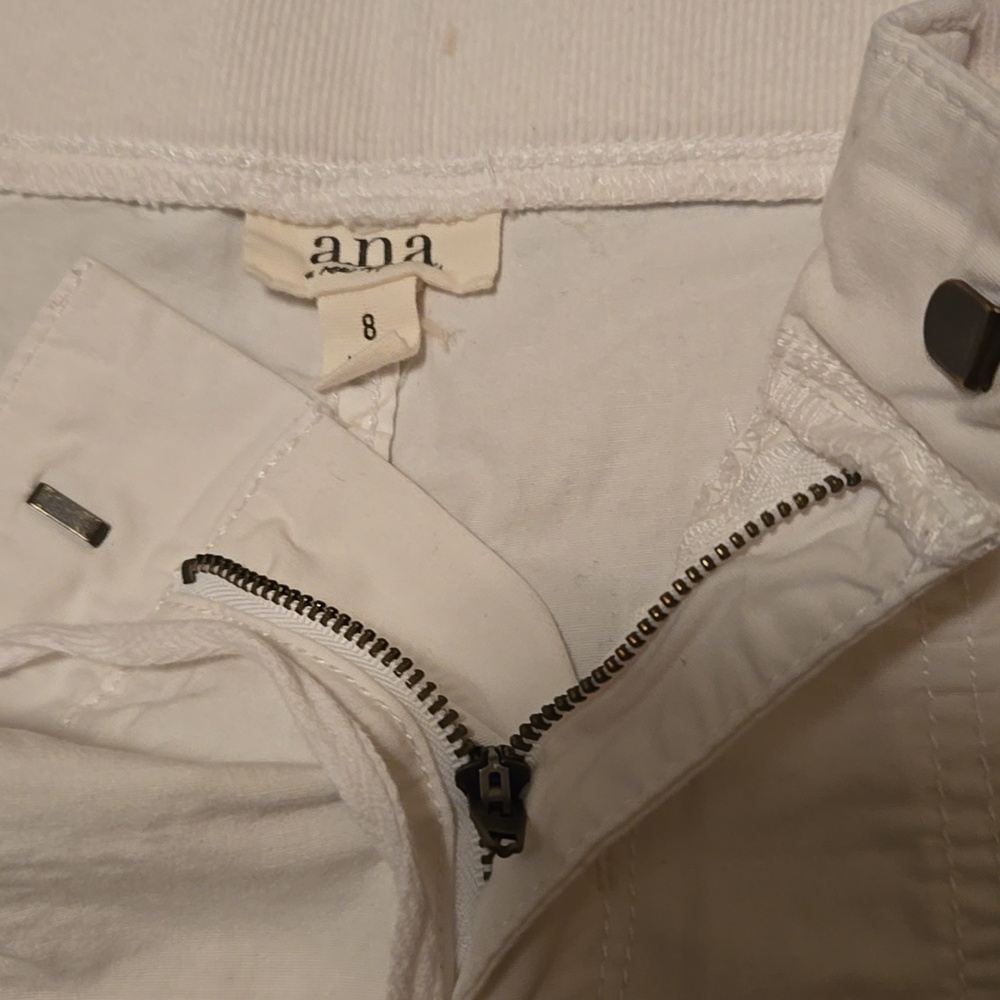 A.N.A. White tie waist Womens size 8 Mid Rise Casual - Picture 3 of 6